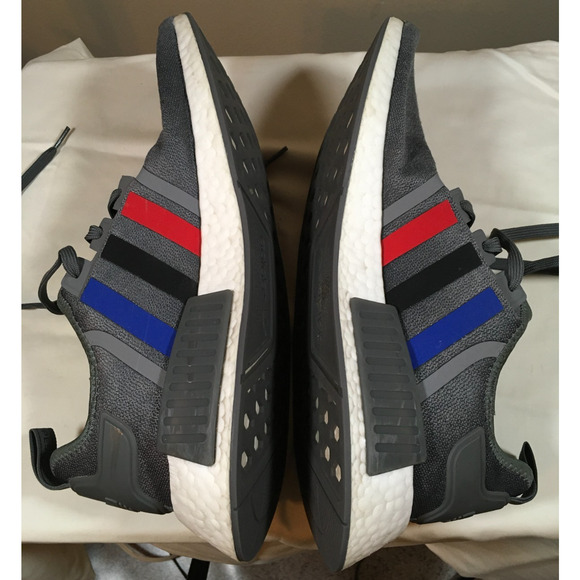 "Adidas NMD R1 Grey Scarlet Blue FZ5708 Men's 13 Excellent Used Boost Comfort" - Picture 6 of 13